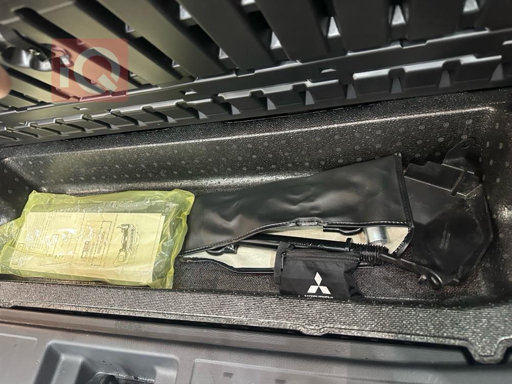 ميتسوبيشي اوتلاندر